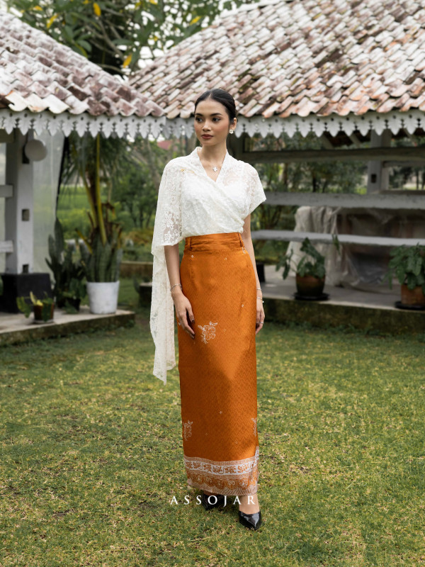 Tutur Skirt